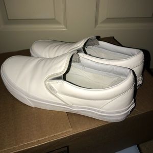White leather slip on vans! Women 9/Men 7.5